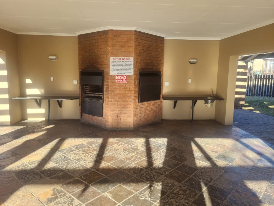 2 Bedroom Property for Sale in Hillside View Free State